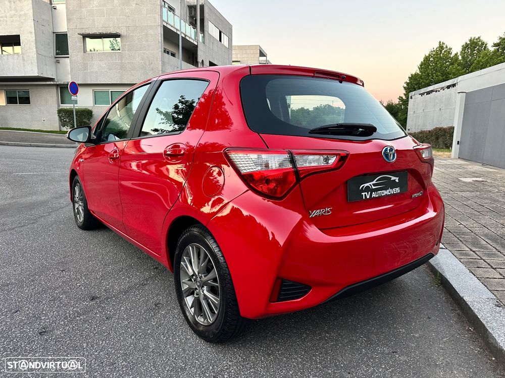 Toyota Yaris 1.5 HSD Active - 7