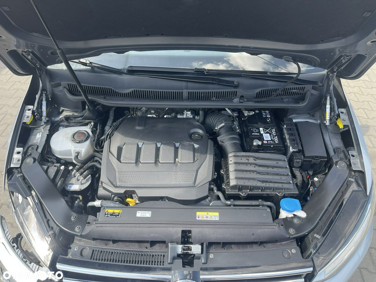 Volkswagen Touran 2.0 TDI BMT SCR Comfortline - 12