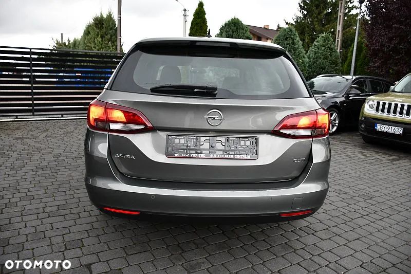 Opel Astra 1.6 D (CDTI) Start/Stop Sports Tourer Innovation - 40