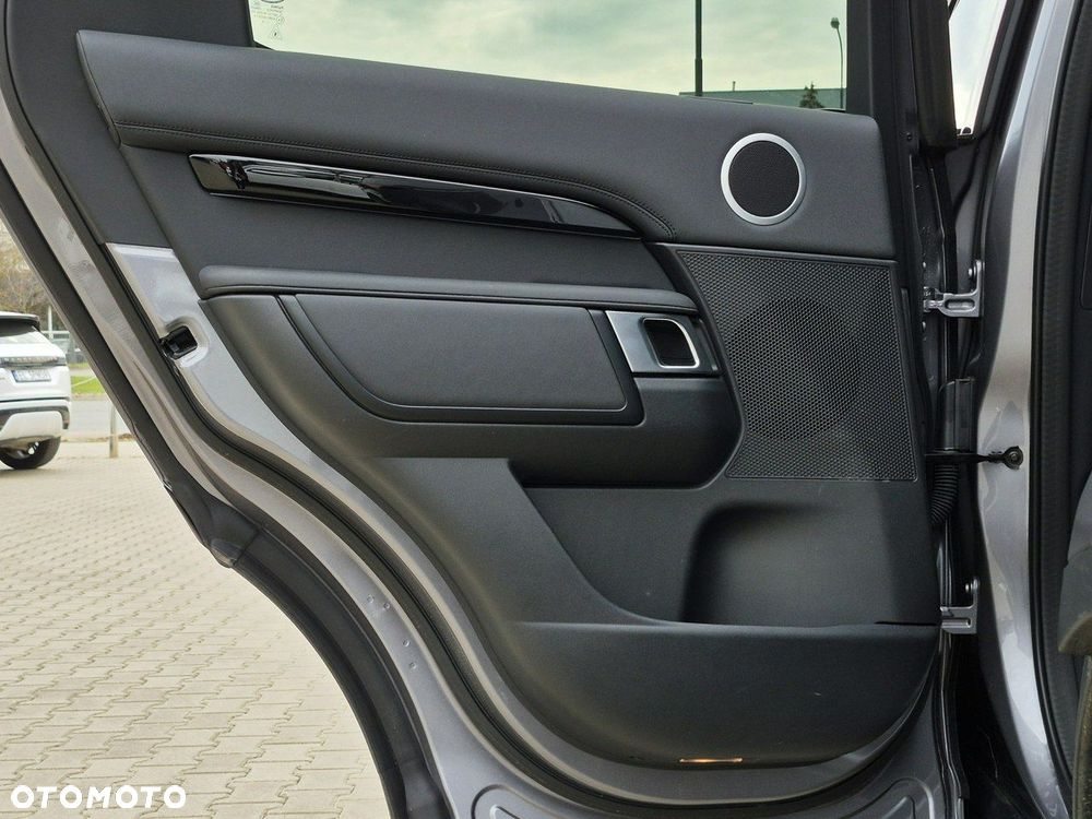 Land Rover Discovery 3.0 D250 mHEV S - 25