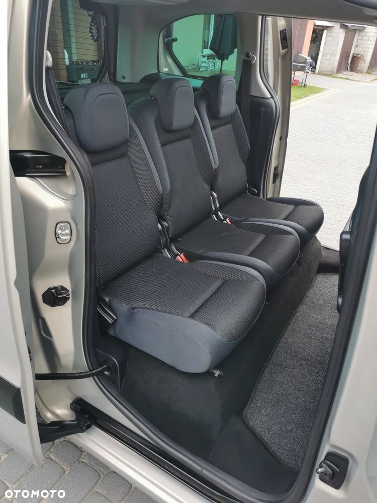 Peugeot Partner 110 Family - 24