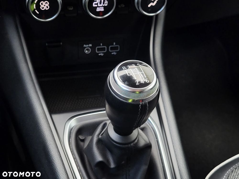 Renault Captur - 21