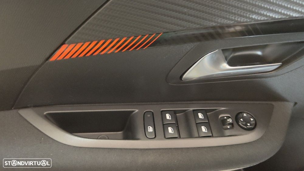 Peugeot 208 1.2 PureTech Active Pack - 13