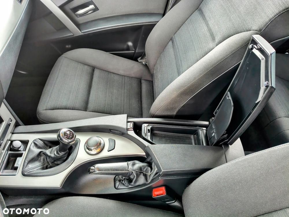BMW Seria 5 - 23