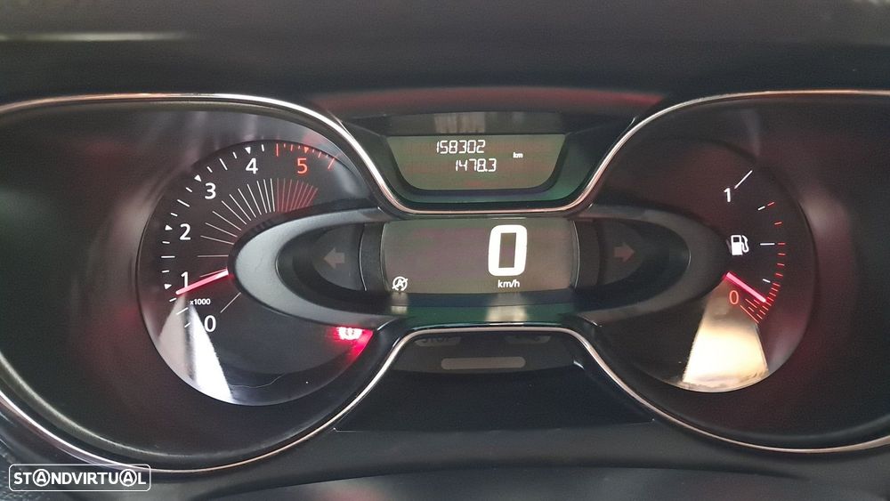 Renault Captur 1.5 dCi Exclusive - 23