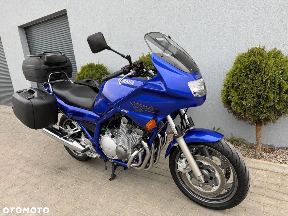 Yamaha XJ - 4