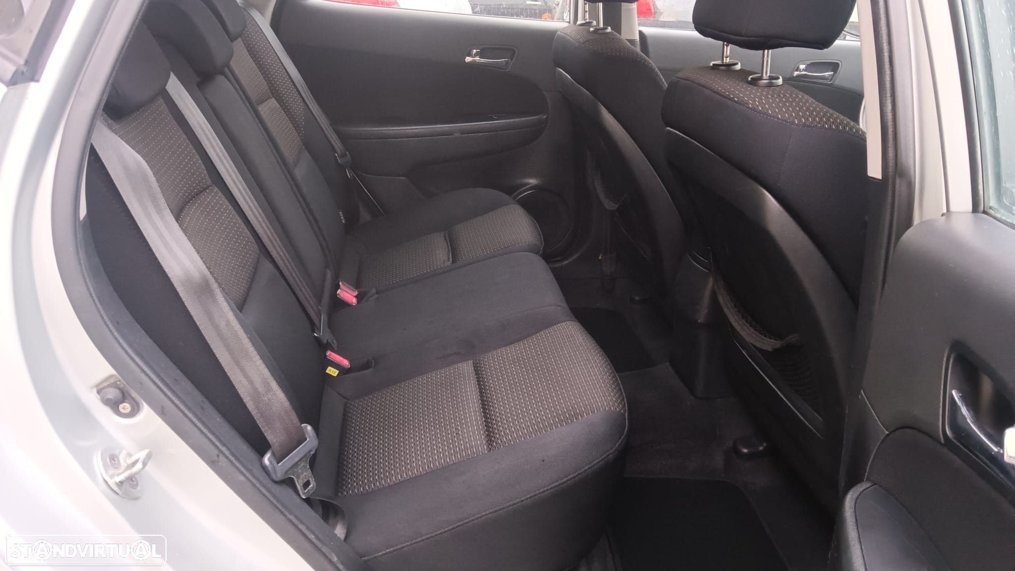 Hyundai i30 1.6 CRDI Classic - 11