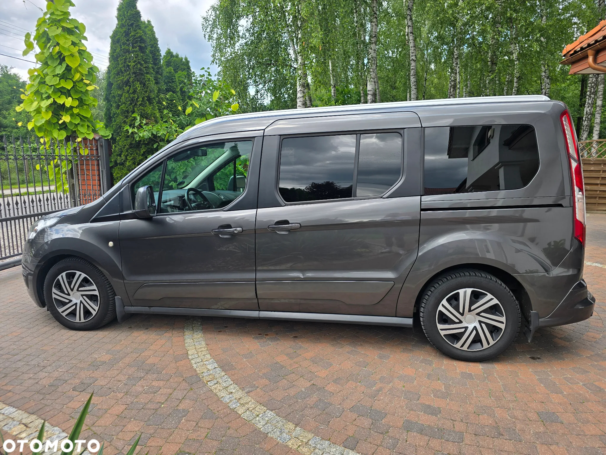 Ford Tourneo Connect Grand 1.5 TDCi Start/Stop Titanium - 16