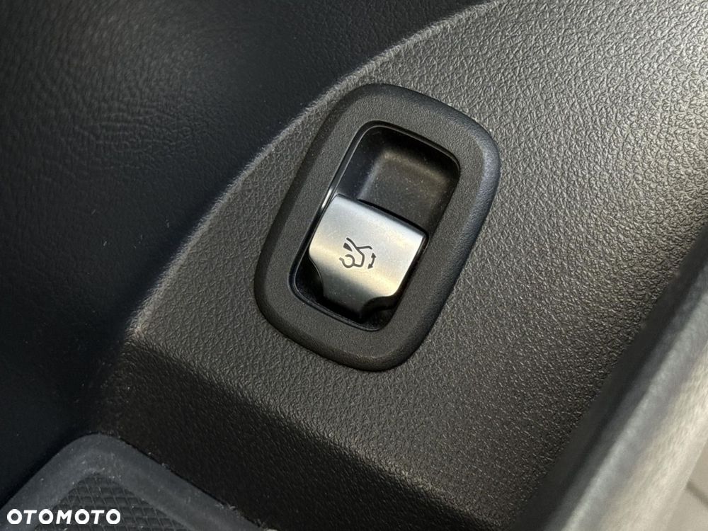 Mercedes-Benz GLC - 20