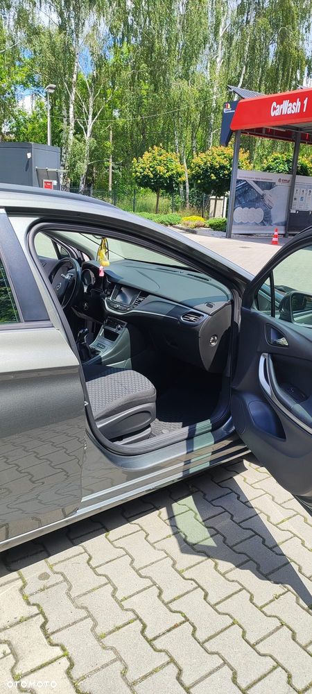 Opel Astra - 8
