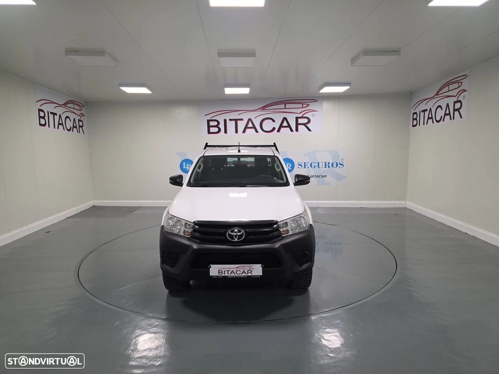 Toyota HILUX 2.4 D-4D 4WD CD CH - 6