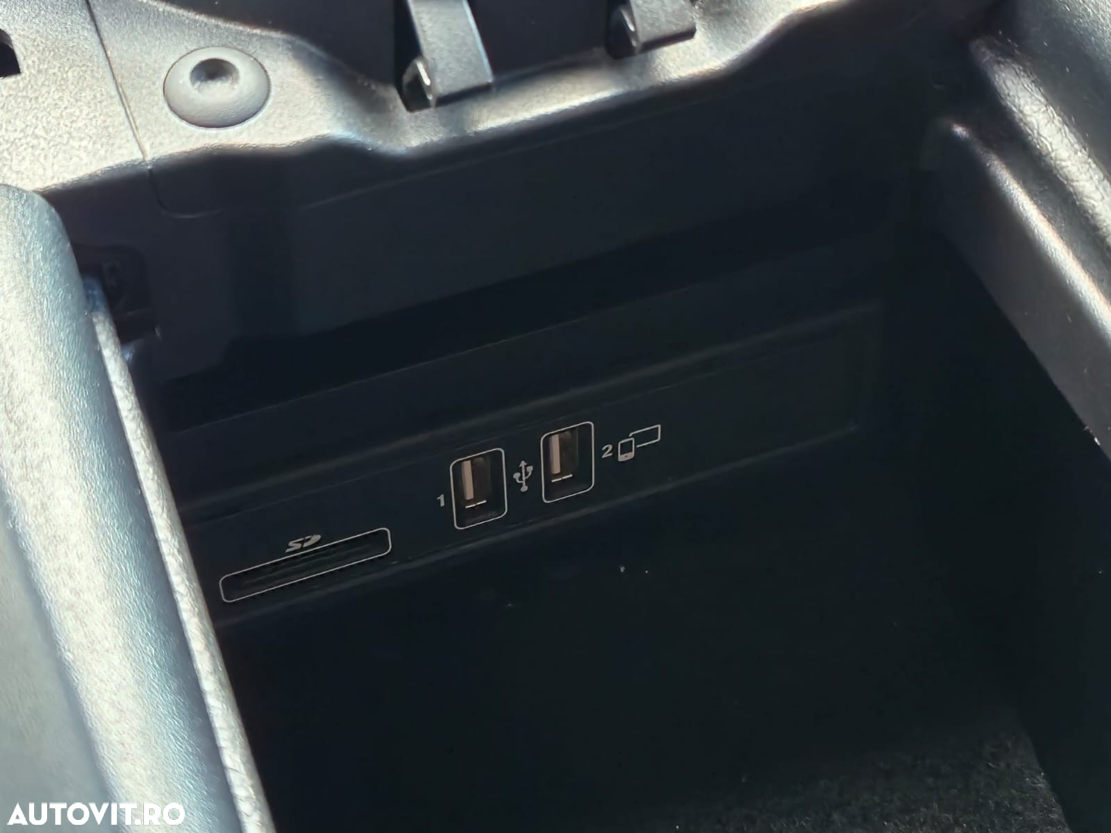 Mercedes-Benz E 220 d 9G-TRONIC Exclusive - 35