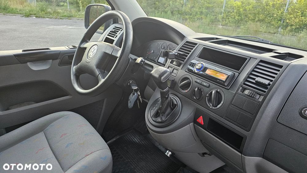 Volkswagen Transporter T5 - 7