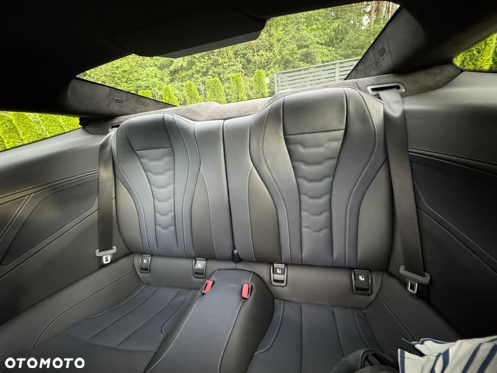BMW Seria 8 840i xDrive - 23