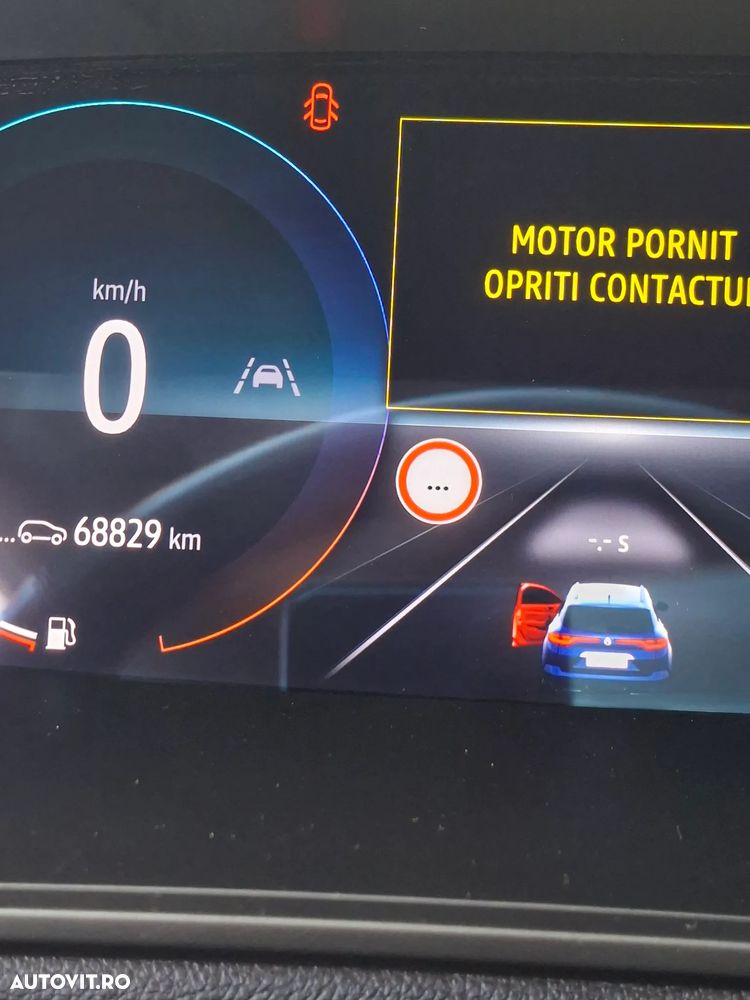 Renault Megane E-TECH 160 BUSINESS EDITION - 9