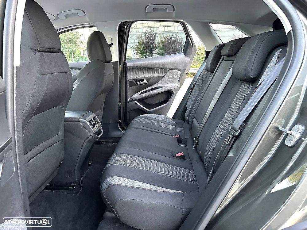 Peugeot 3008 1.5 BlueHDi Style - 15