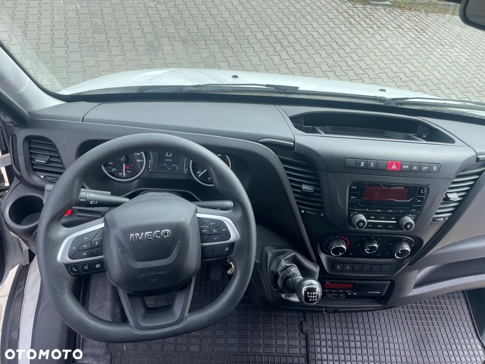 Iveco 70C18 Chłodnia 8EP Agregat Thermo King Winda 1000KG - 16