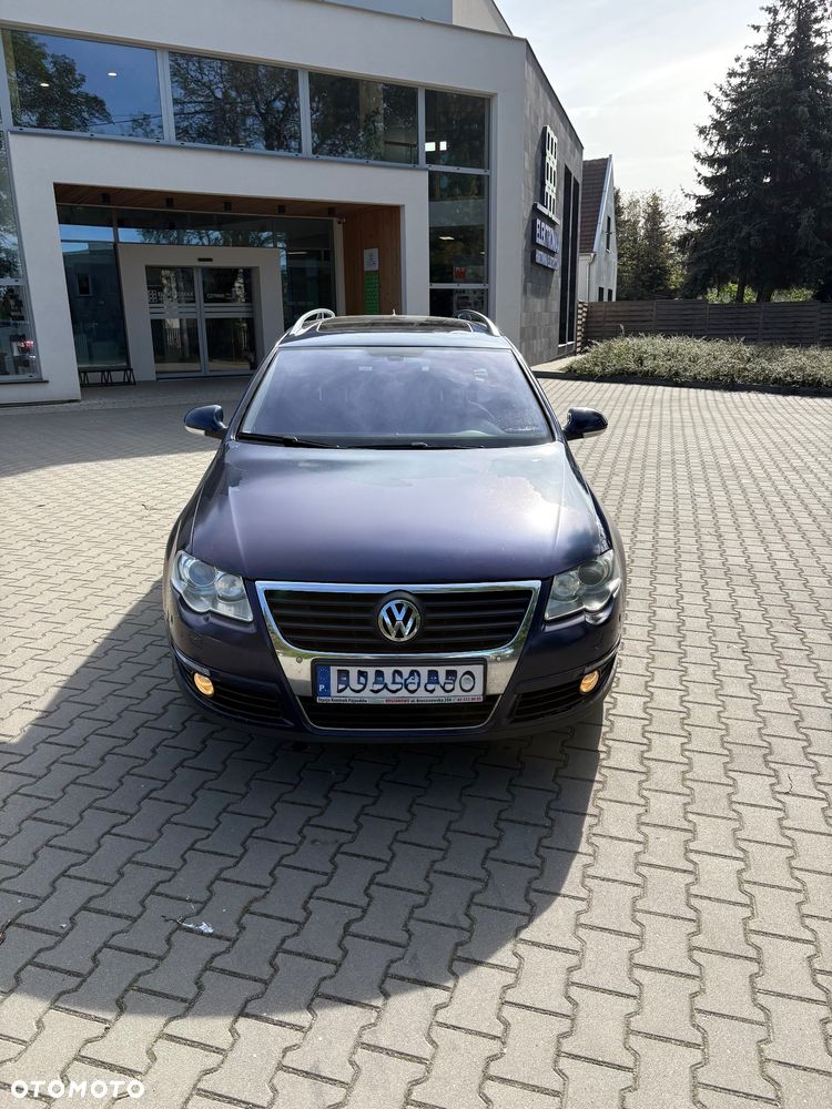 Volkswagen Passat 2.0 TDI DPF Sportline - 2