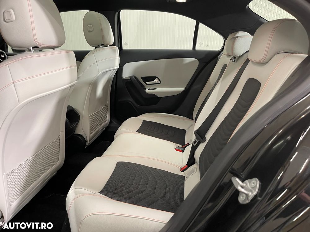 Mercedes-Benz A 200 d 8G-DCT - 13