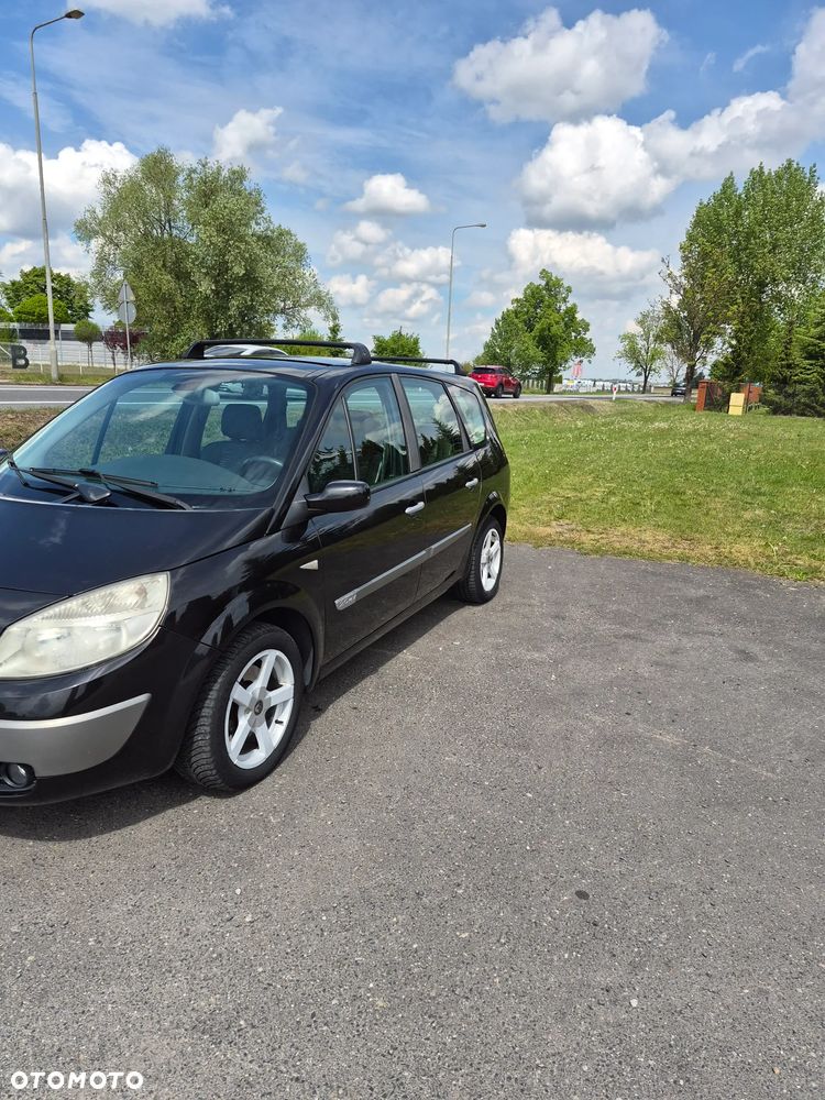 Renault Scenic - 2