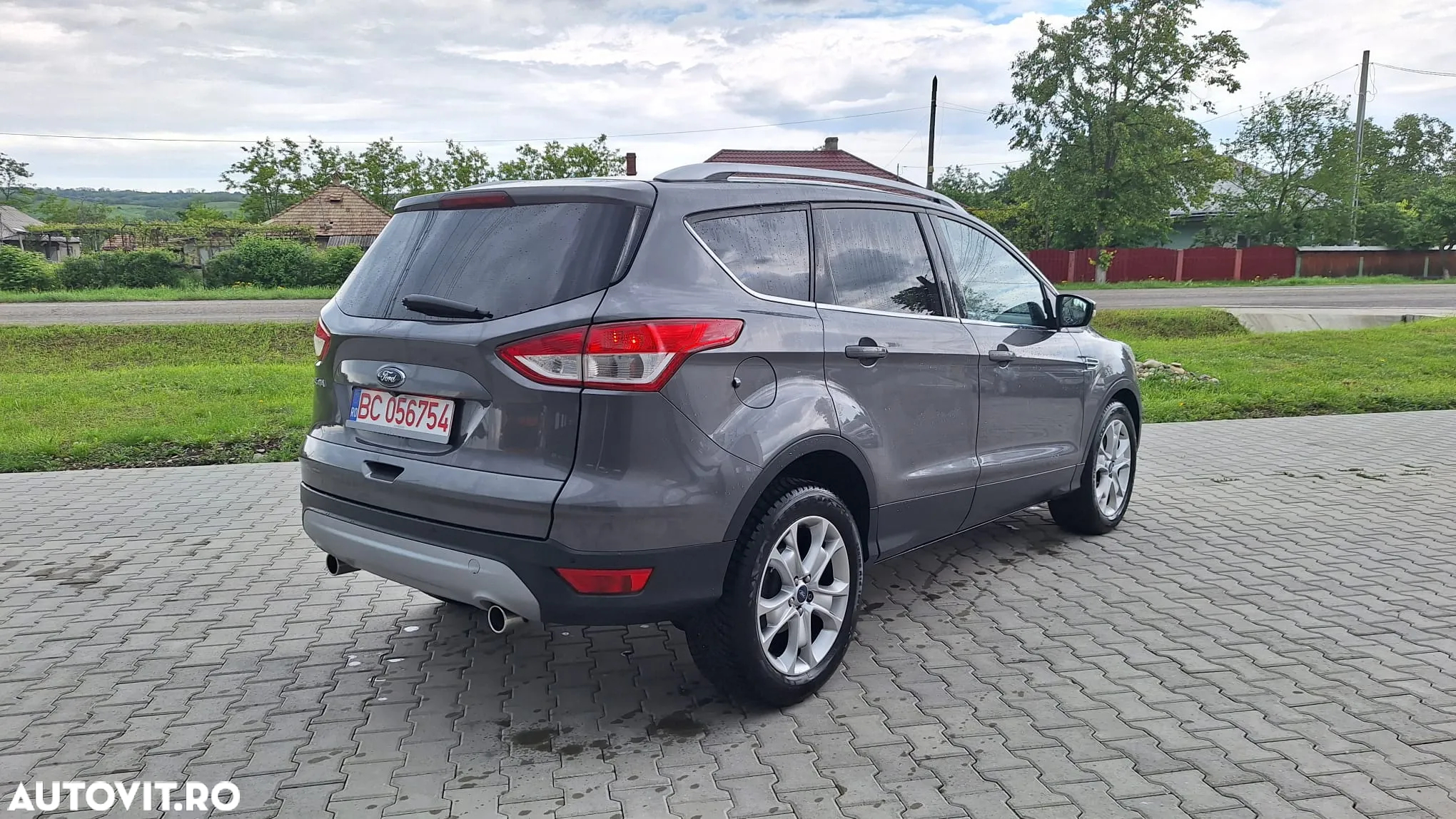 Ford Kuga 2.0 TDCi 2x4 SYNC - 7