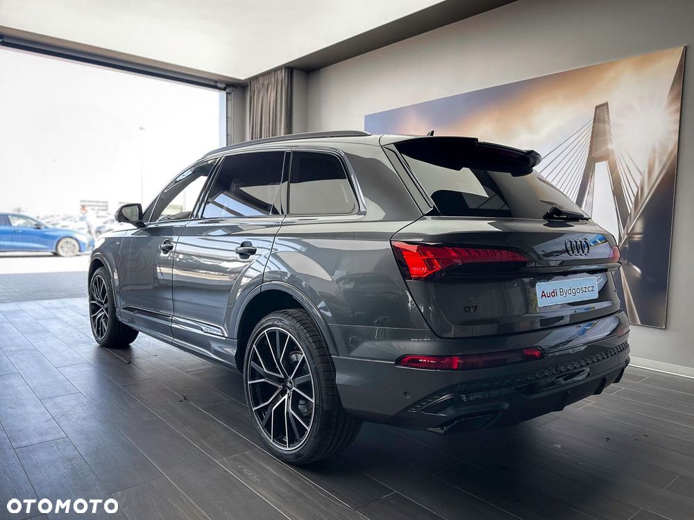 Audi Q7 - 7