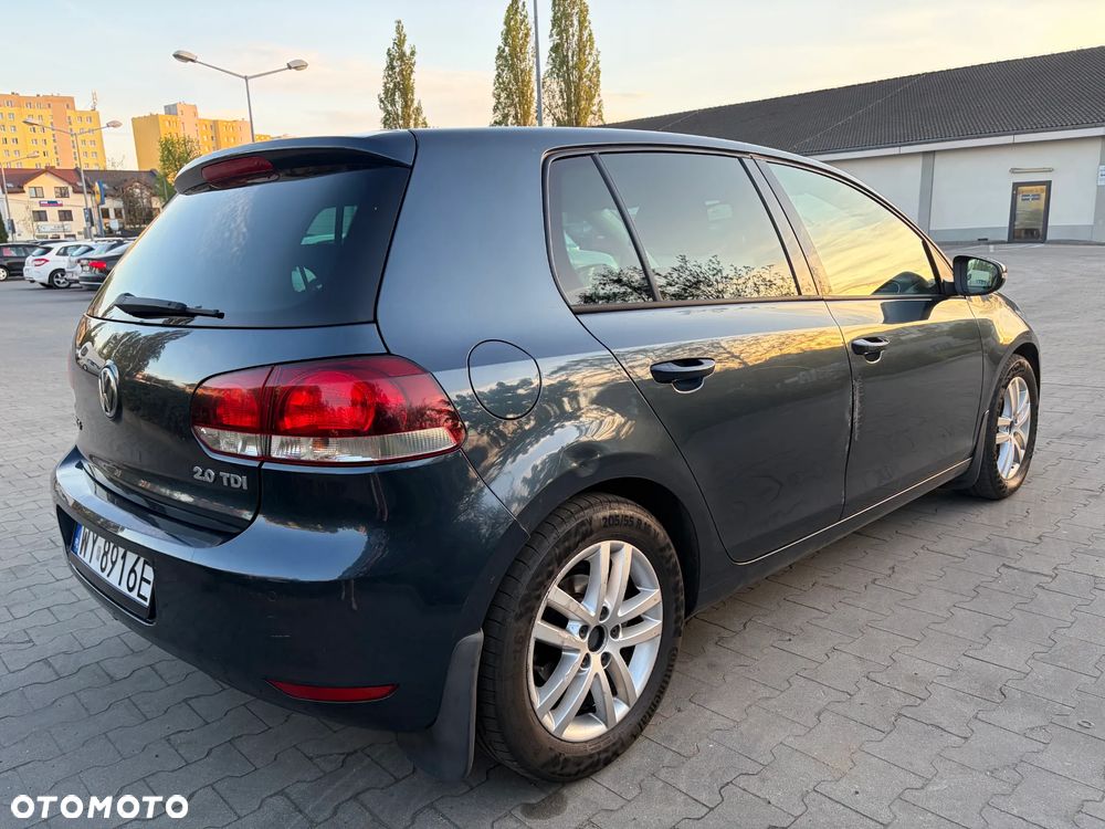 Volkswagen Golf 2.0 TDI Highline - 7