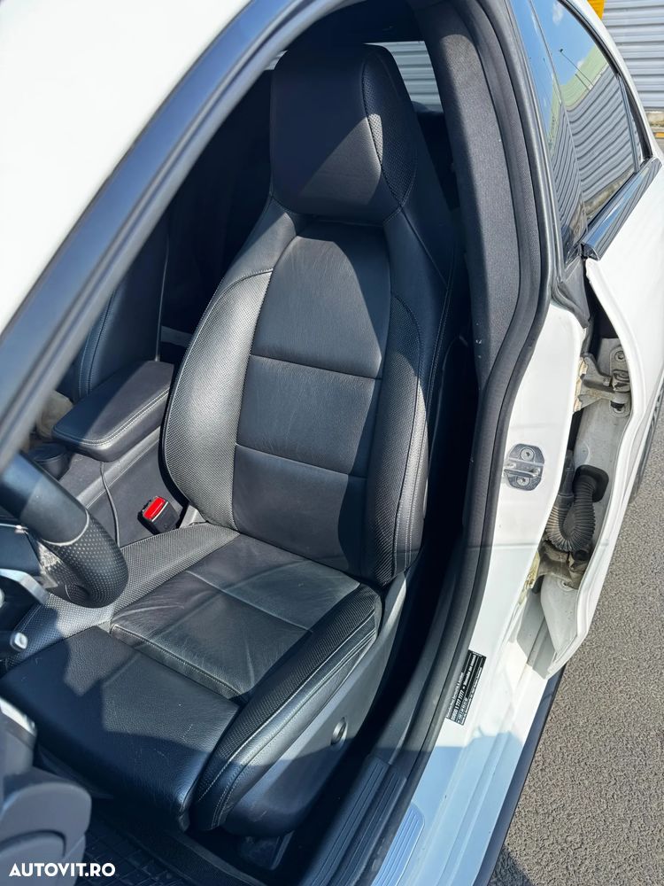 Mercedes-Benz CLA 250 - 7