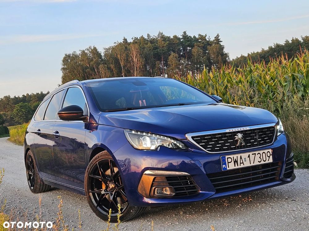 Peugeot 308 - 1