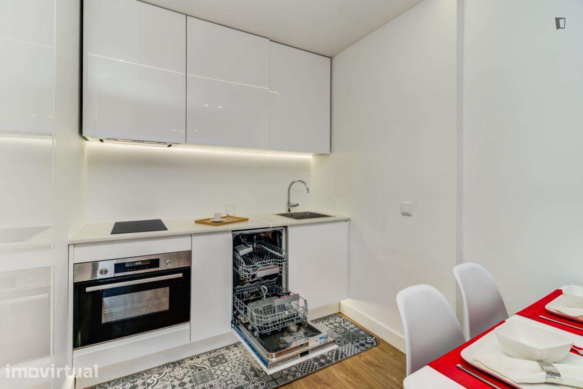 Apartamento com 1 quartos - localizado em Arroios Lisbon - Grande imagem: 5/25