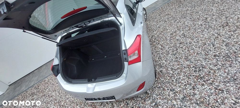 Hyundai i30 1.6 CRDi BlueDrive Comfort - 26