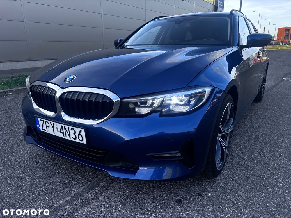 BMW Seria 3 320d MHEV Luxury Line sport - 18