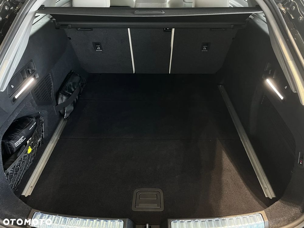 Audi A6 Avant TDI mHEV Quattro S tronic - 32