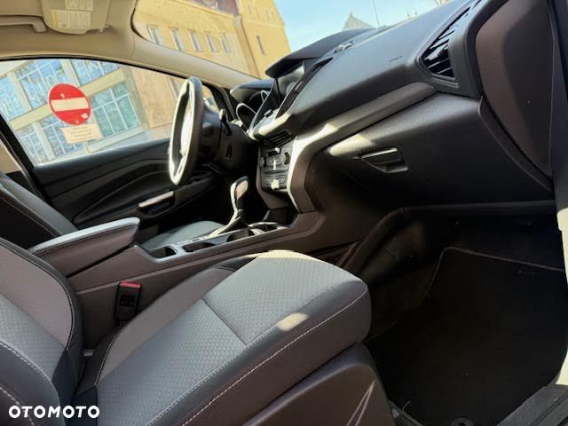 Ford Escape - 4