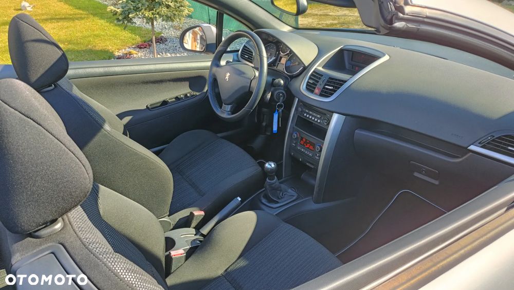 Peugeot 207 CC 120 VTi Platinum - 6