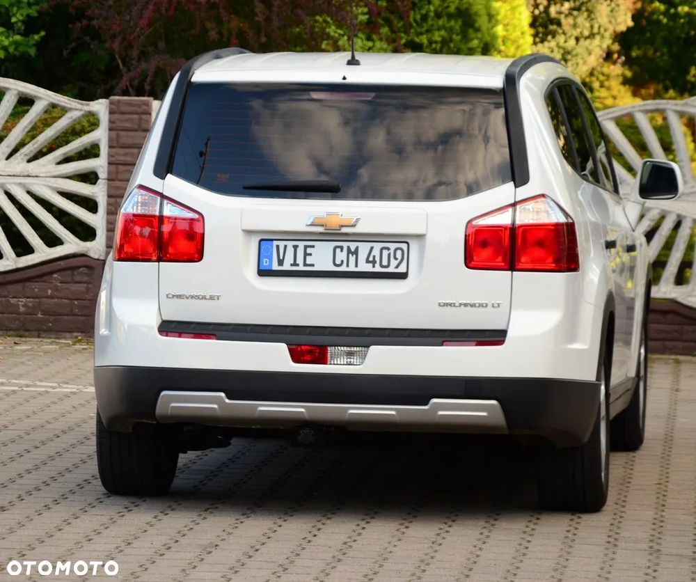 Chevrolet Orlando - 12