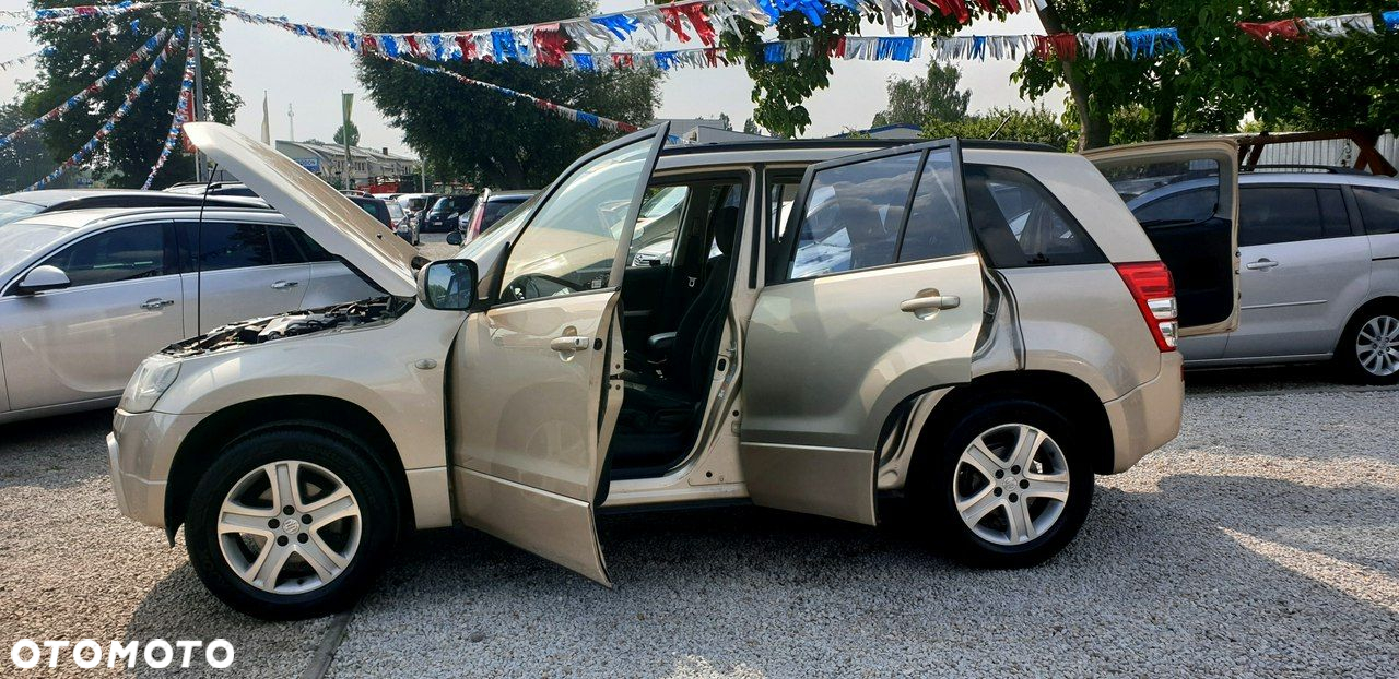 Suzuki Grand Vitara - 12
