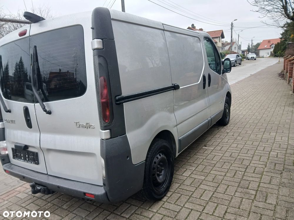 Renault Trafic - 6