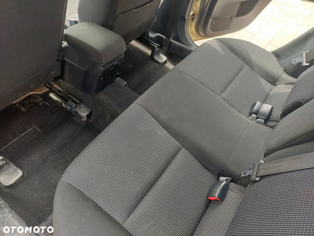 Mitsubishi Lancer 1.8 Intense - 26