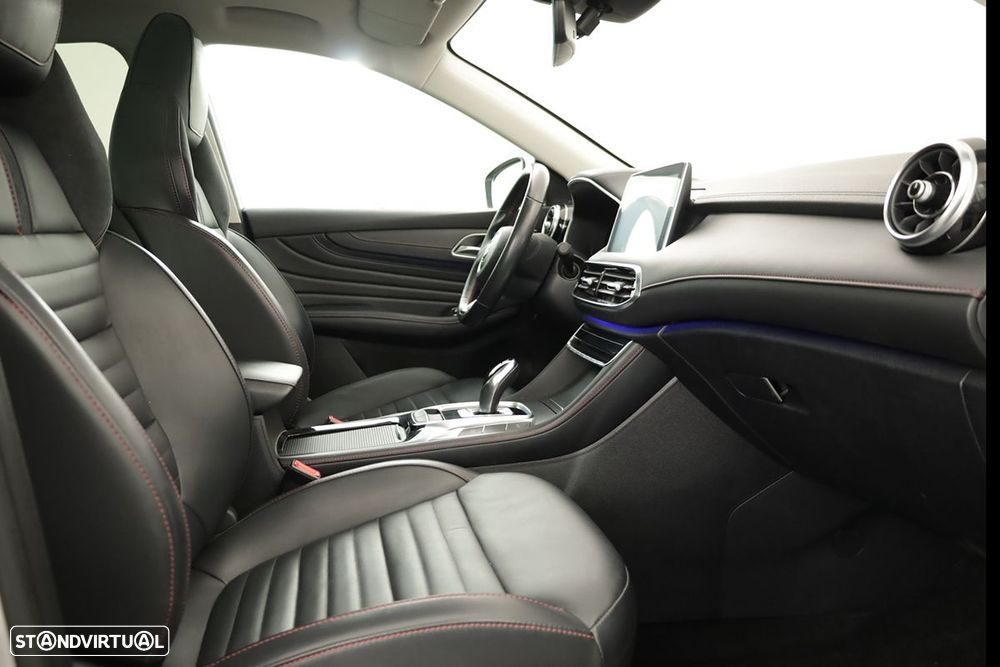 MG EHS 1.5 T-GDI Plug-in Hybrid Luxury - 22