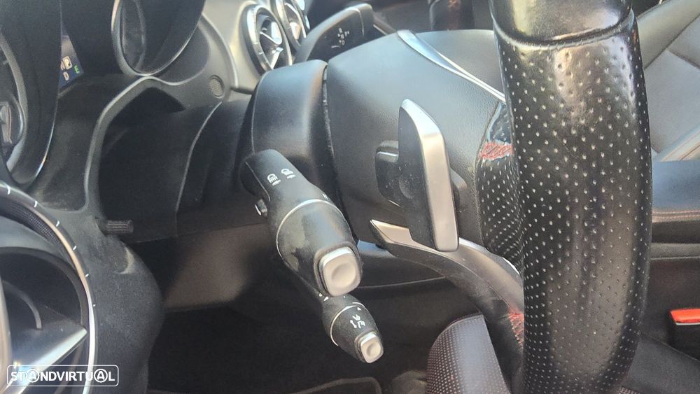 Mercedes-Benz CLA 220 d Shooting Brake AMG Line Aut. - 18