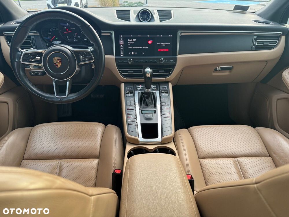 Porsche Macan Standard - 10