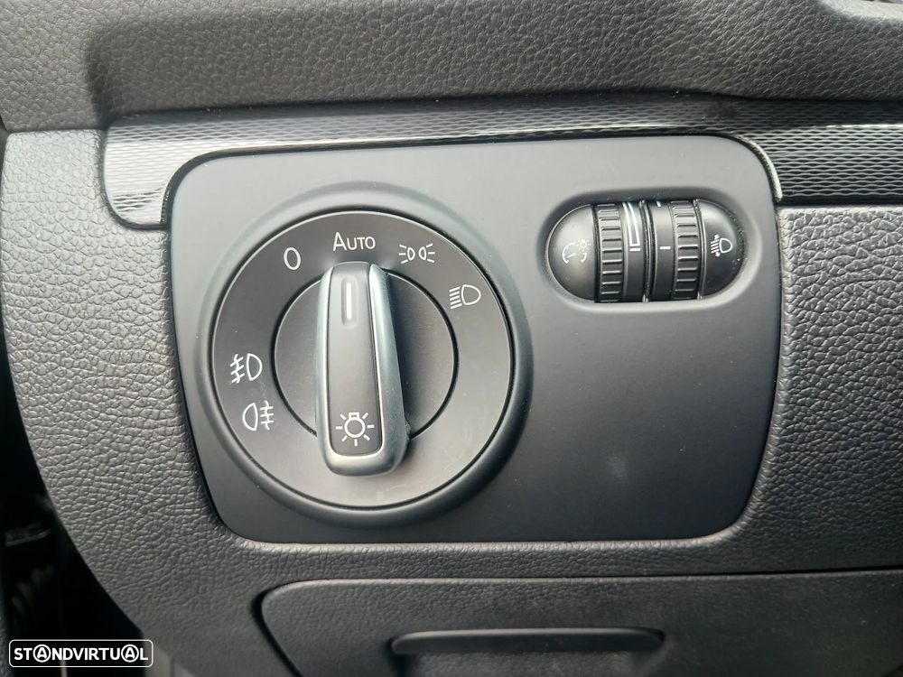 VW Scirocco 2.0 TDI Sport - 41