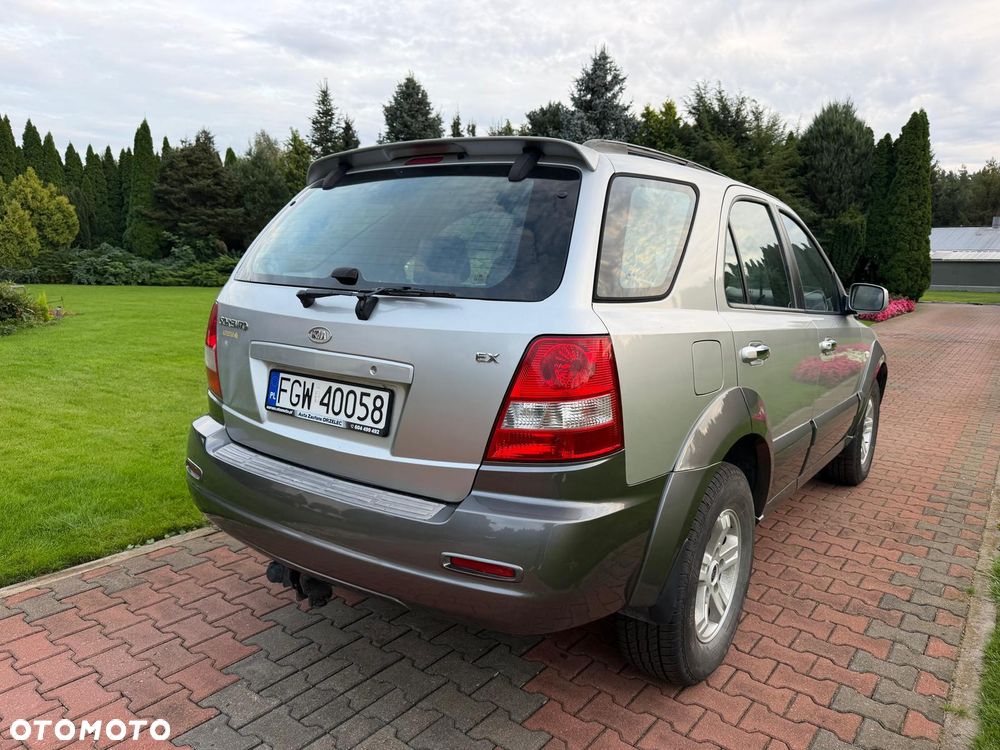Kia Sorento 2.5 CRDi (air) - 16
