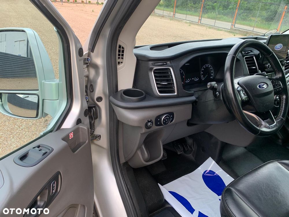 Ford Transit - 22