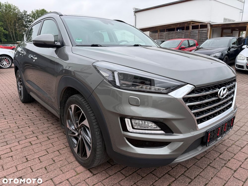 Hyundai Tucson - 2