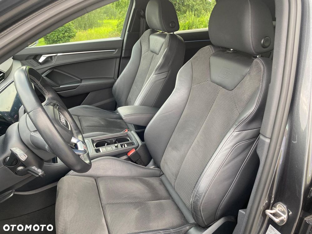 Audi Q3 35 TFSI mHEV S-Line S tronic - 10