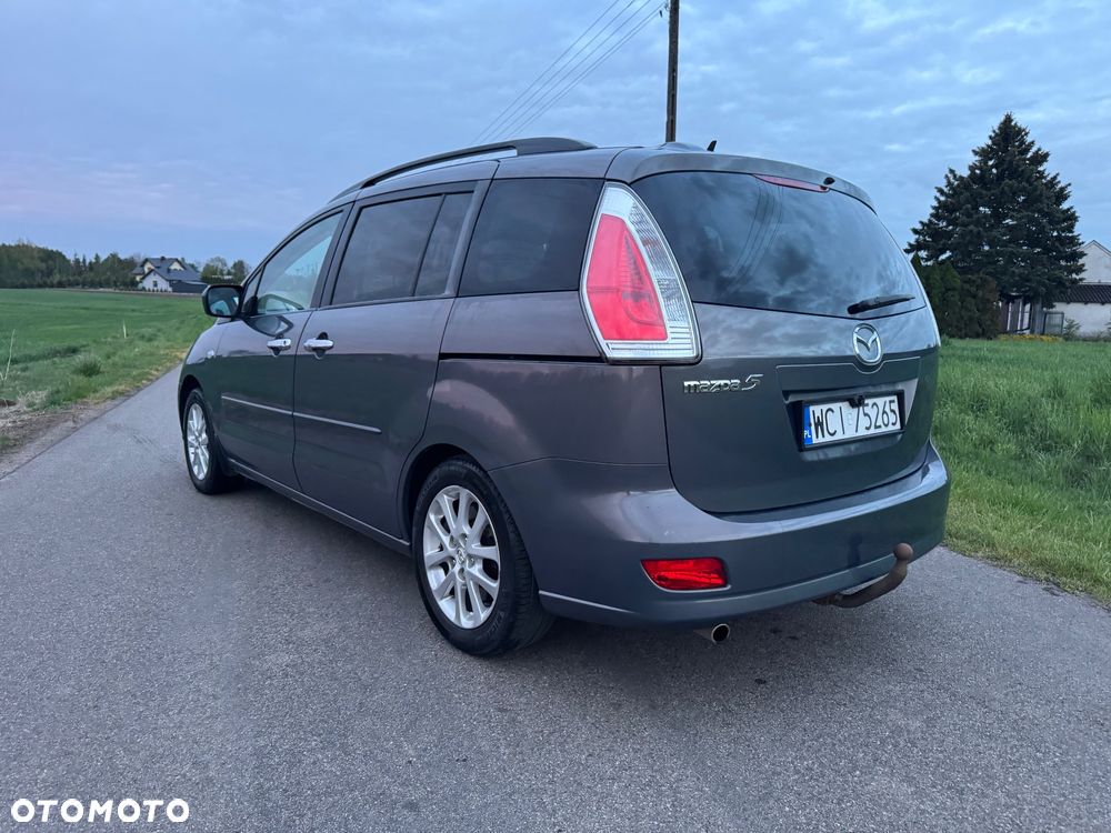 Mazda 5 - 11