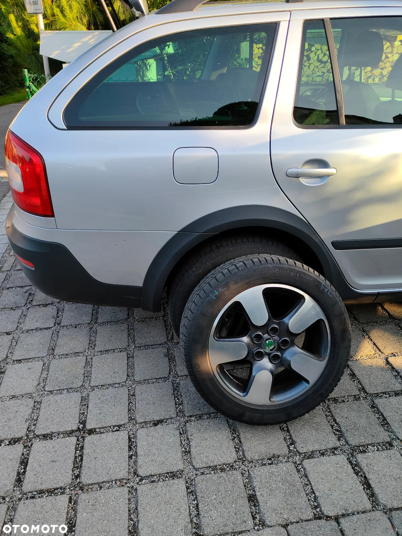 Skoda Octavia Combi 1.8 TSI 4x4 Scout - 10