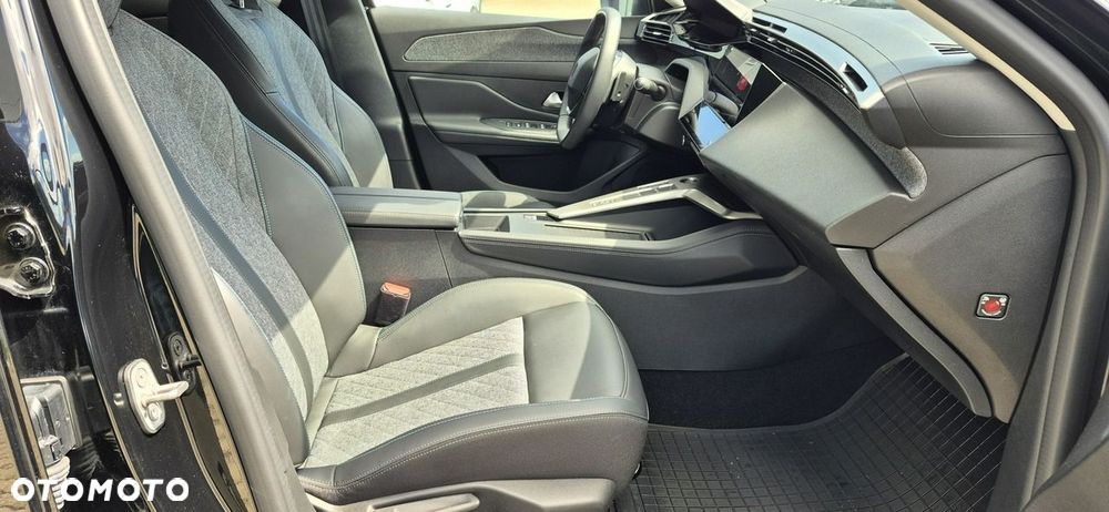 Peugeot 408 1.2 PureTech Allure S&S EAT8 - 21